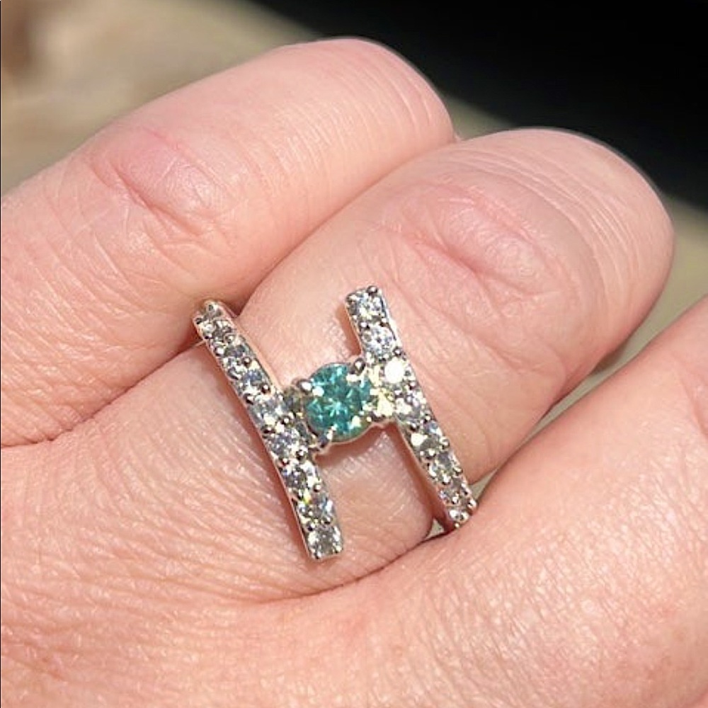 Green Diamond ring set in silver